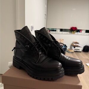 Stylish Black Ankle Boots for Women